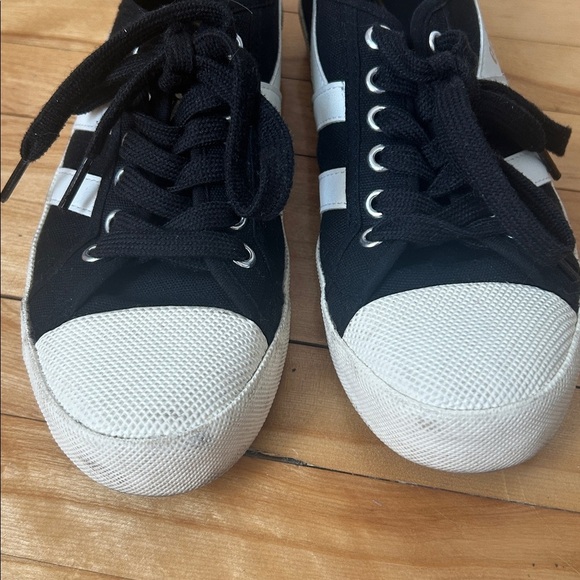 Gola Classic Coaster Runner black/white size 6 tennis shoe sneakers - Picture 7 of 8